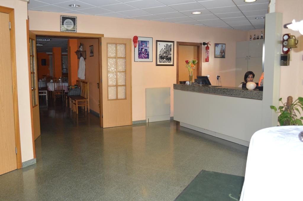 Hotel Don Pelayo Arbós Екстериор снимка