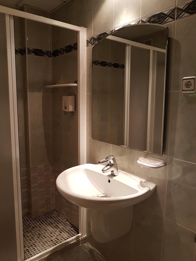 Hotel Don Pelayo Arbós Екстериор снимка
