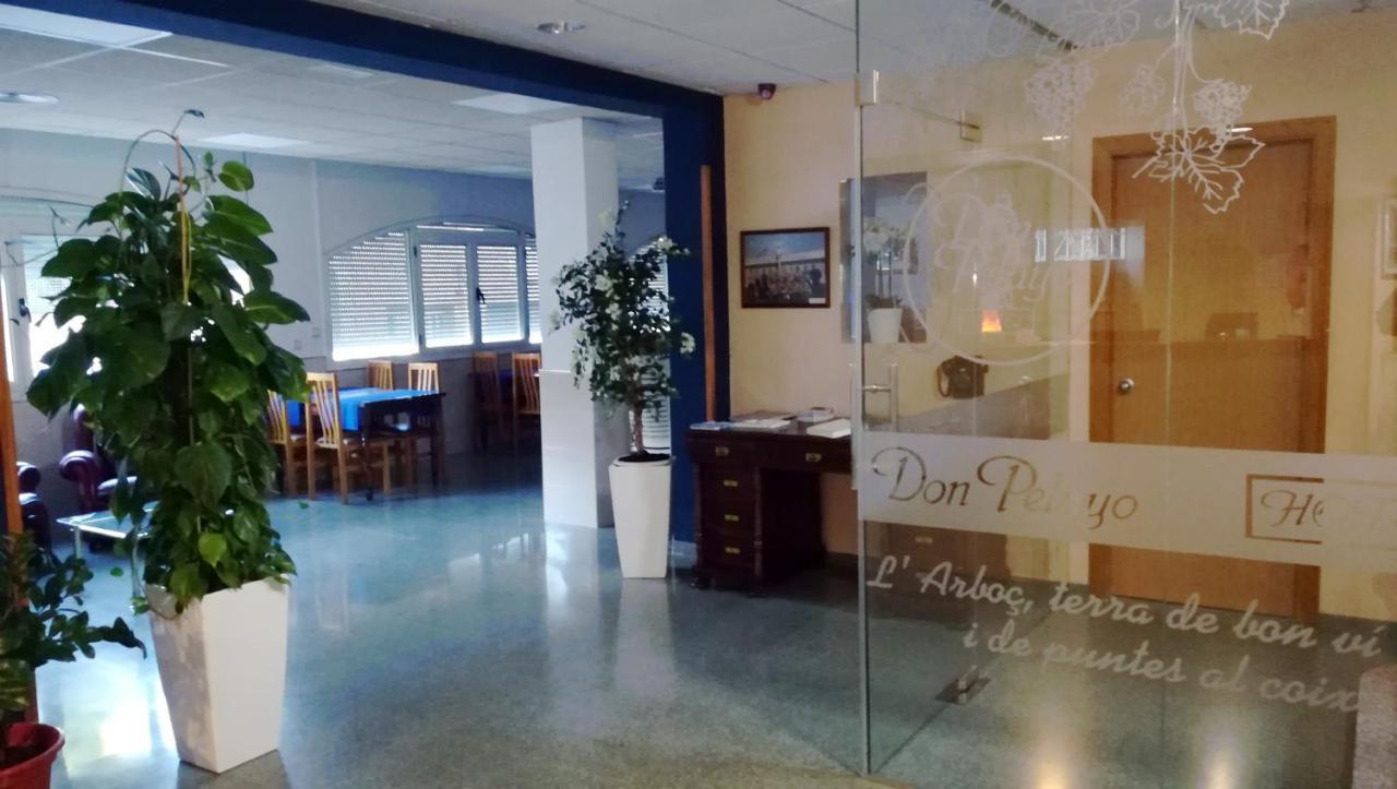 Hotel Don Pelayo Arbós Екстериор снимка