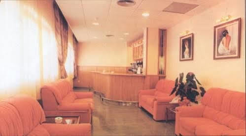Hotel Don Pelayo Arbós Екстериор снимка